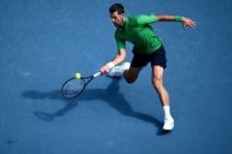 Novak Đoković - Lorenco Muzeti na Australijan openu (13).jpg