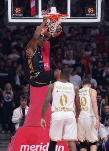 Crvena Zvezda - Dubai (7).jpg