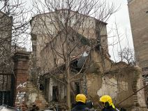 Urušila se stara zgrada u Džoržda Vašingtona