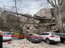 Urušila se stara zgrada u Džoržda Vašingtona (4).jpg