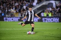 Janis Karabeljov u dresu Partizana.