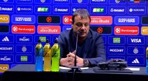 Ergin Ataman na konferenciji za novinare posle Partizana