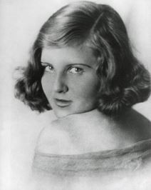 Eva Braun (2).jpg