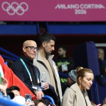 Novak Đoković prati sa tribina Zimske olimpijske igre u Milanu i Kortini