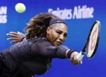 Serena Vilijams na US openu u meču protiv Ajle Tomljanovic