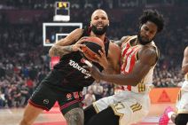 Semi Odželej i Evan Furnije na meču Zvezde i Olimpijakosa