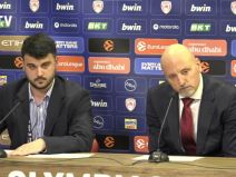 Trener Crvene zvezde Saša Obradović.