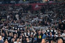 Navijači KK Partizan na utakmici u Beogradskoj areni