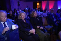 Ana Bekuta i Snežana Đurišić dobile odlikovanje na Dan državnosti  (3).jpg