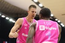 Bogoljub Markovi i Kajrel Lak u dresu Mege