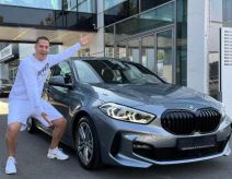 Baka Prase automobili