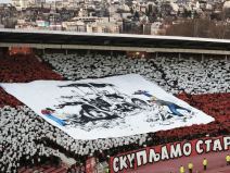 Koreografija navijača Zvezde (4).jpg