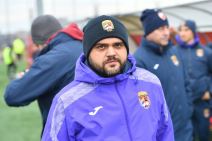 Marko Neđić u ljubičastoj trenerci Grafičara.