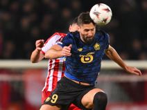 Olivije Žiru u duelu protiv Zvezde