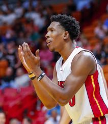 Džoš Ričardson (2).jpg