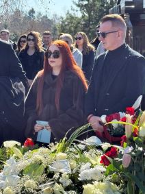 Porodica Saša Popović godišnjica pomen (2).jpg