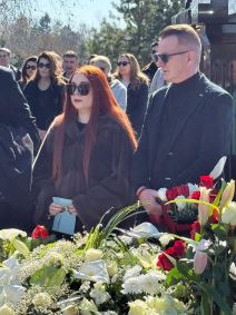 Porodica Saša Popović godišnjica pomen (3).jpg