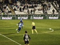 Sudija Milan Ilić objašnjava kapitenima i trenerima da ne radi VAR u Humskoj (4).jpg