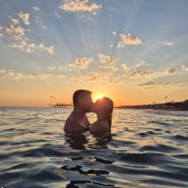 Luna Đogani Marko Miljković Maldivi.jpg