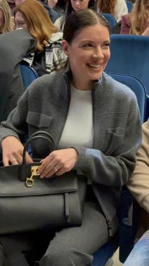 Sanja Kuzet stigla sa sinom na koncert Marije Serifovic (1).jpg