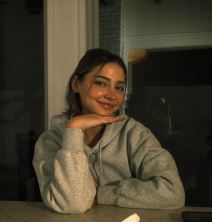 Madelyn Cline (4).jpg