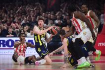 Crvena zvezda - Fenerbahče  (4).jpg