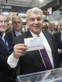 Đoan Laporta pobedio na izborima u Barseloni (1).jpg