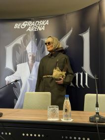 Boki 13 na konferenciji povodom koncerta u Areni (3).jpeg