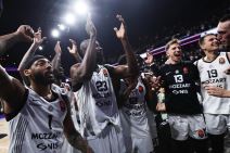 Partizan - Pariz (2).jpg