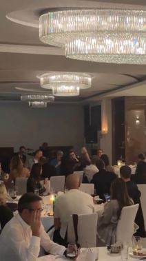 Haris Džinović proslava Bajrama u vili na Senjaku (3).jpg