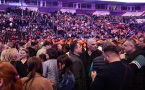 veliki skup SNS u Areni (4).jpg