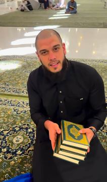 Dejan Dragojević Islam (3).jpg