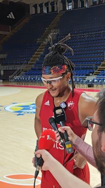 Čima Moneke (3).jpg