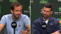 Danil Medvedev i Novak Đoković na konferenciji