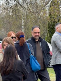 Madžgaljeva sestra Ljubica stigla na desetogodišnji pomen glumcu (3).jpg