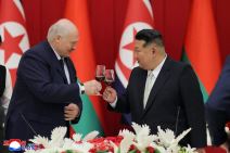 Kim Džong Un Aleksandar Lukašenko