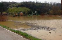 Vanredne situacije u tri okruga, službe na terenu 24 sata 1.jpg