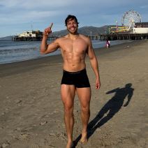 sin Arnold Švarceneger Džozef Baena  (2).jpg