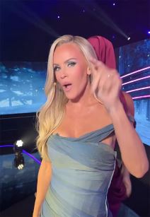 Dženi Mekartni (4).jpg