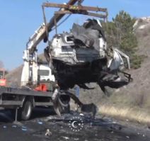 Autobus se zakucao u nadvožnjak u Turskoj
