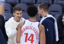 Bogdan Bogdanović Nikola Jokić