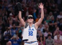 Anđela Dugalić proslavlja osvajanje NCAA