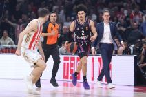 Crvena zvezda - Pariz (2).jpg