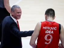 Bivši trener Crvene zvezde Dejan Radonjić i njen nekadašnji kapiten Luka Mitrović