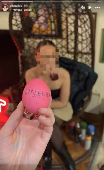 kako su poznati ofarbali jaja (4).jpg