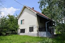 Kuća i imanje Dobrivoja Topalovića u Preljini (2).jpg