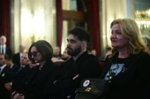 Supruga sin i sestra Duška Vujoševića