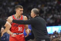 Bogdan Bogdanović i Tajron Lu u raspravi.