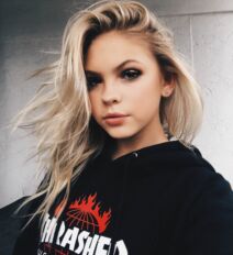 Džordi Džouns (3).jpg