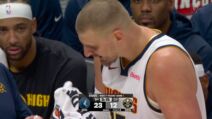 Nikola Jokić razbijen nos Denver - Minesota (4).png